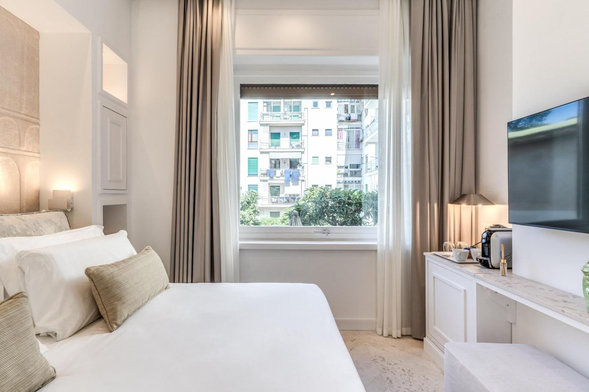 Diff'Rent Souls Rooms - Luxury Accomodation Сорренто Екстер'єр фото