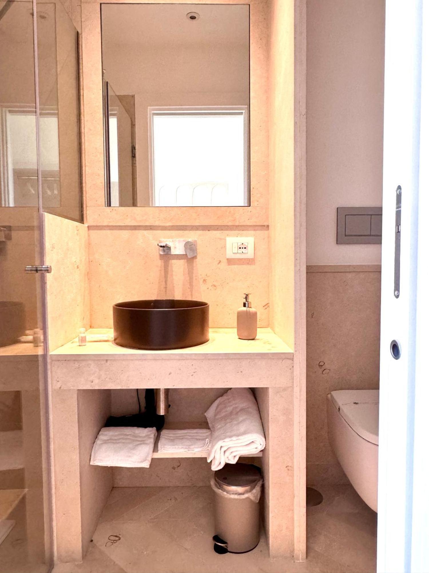 Diff'Rent Souls Rooms - Luxury Accomodation Сорренто Екстер'єр фото